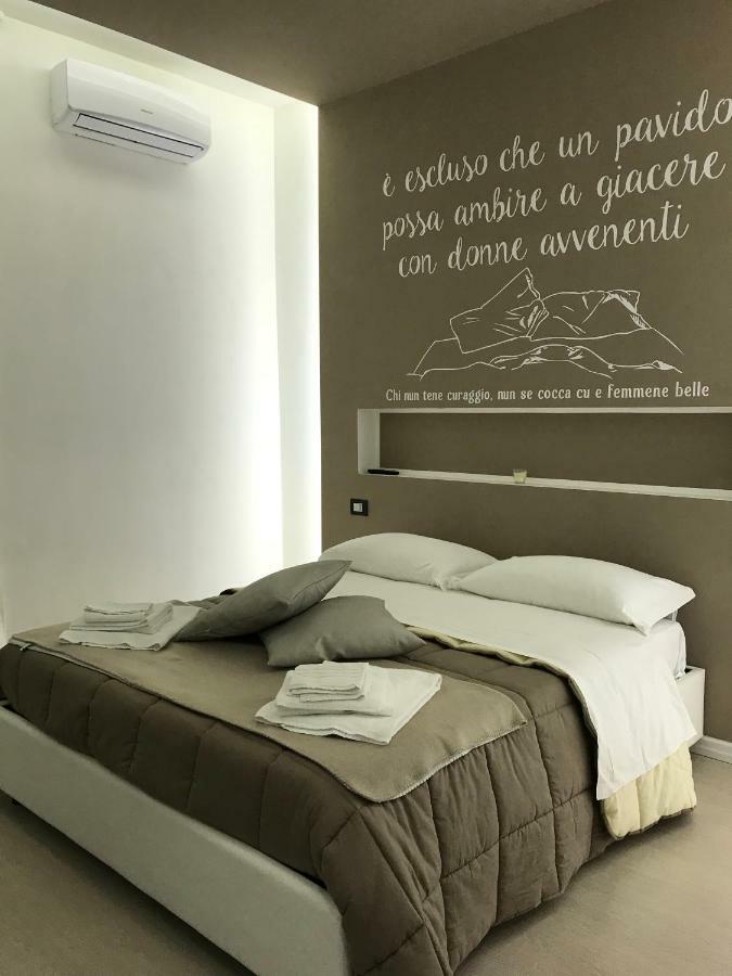 B&B Next Stop Napoli Ngoại thất bức ảnh